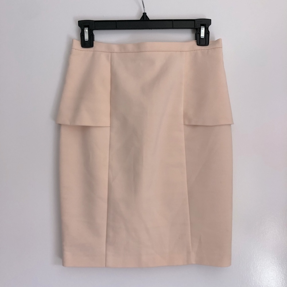 High waisted fitted pink Zara skirt